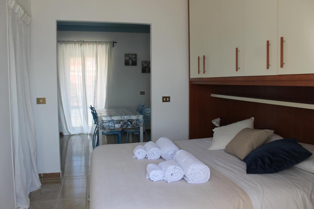 Iride Sul Lago 1 Via Principessa Jolanda 10-Piazza Del Molo Anguillara Sabazia Luaran gambar