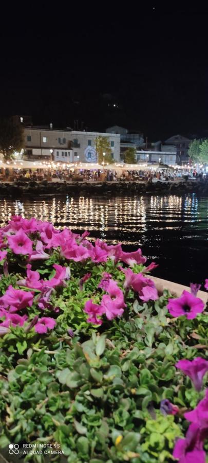 Iride Sul Lago 1 Via Principessa Jolanda 10-Piazza Del Molo Anguillara Sabazia Luaran gambar