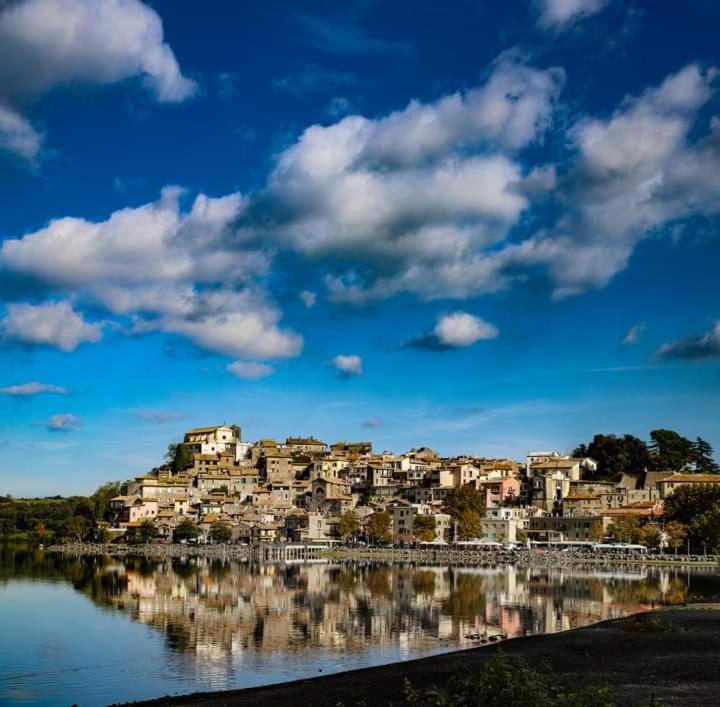 Iride Sul Lago 1 Via Principessa Jolanda 10-Piazza Del Molo Anguillara Sabazia Luaran gambar