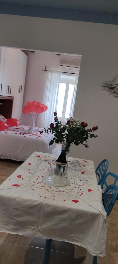 Iride Sul Lago 1 Via Principessa Jolanda 10-Piazza Del Molo Anguillara Sabazia Luaran gambar