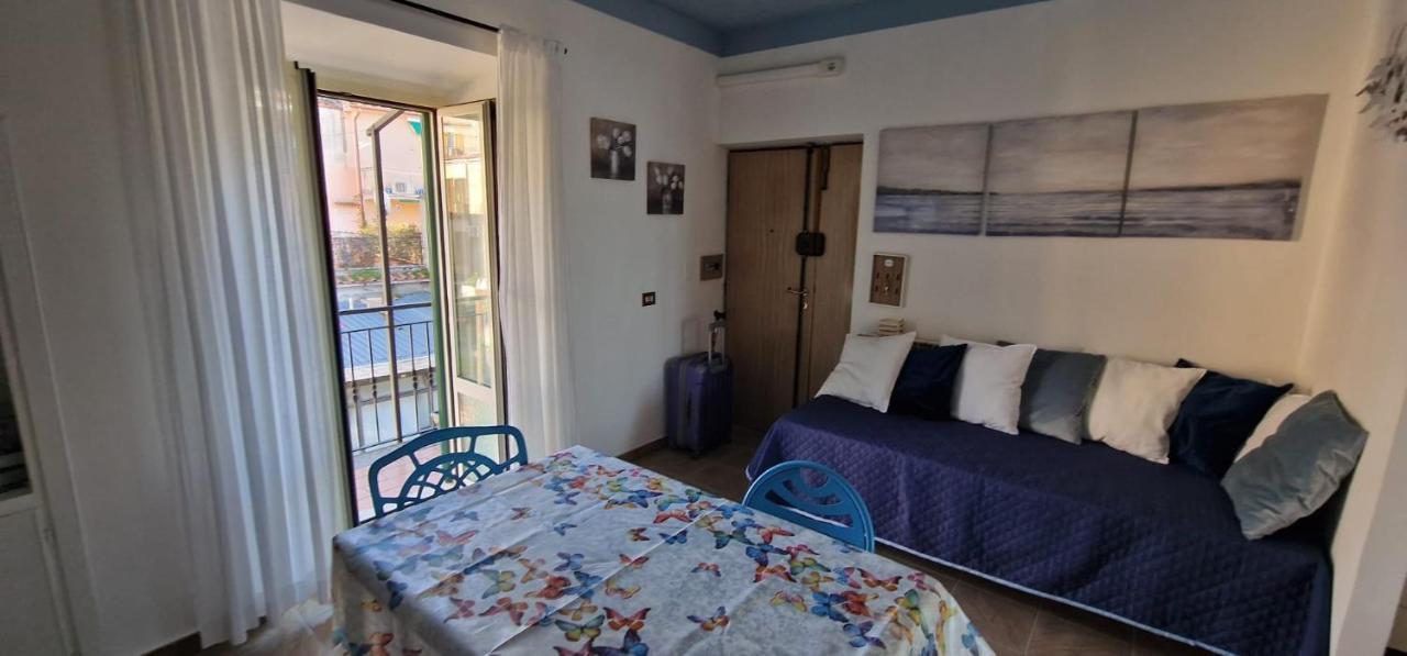 Iride Sul Lago 1 Via Principessa Jolanda 10-Piazza Del Molo Anguillara Sabazia Luaran gambar